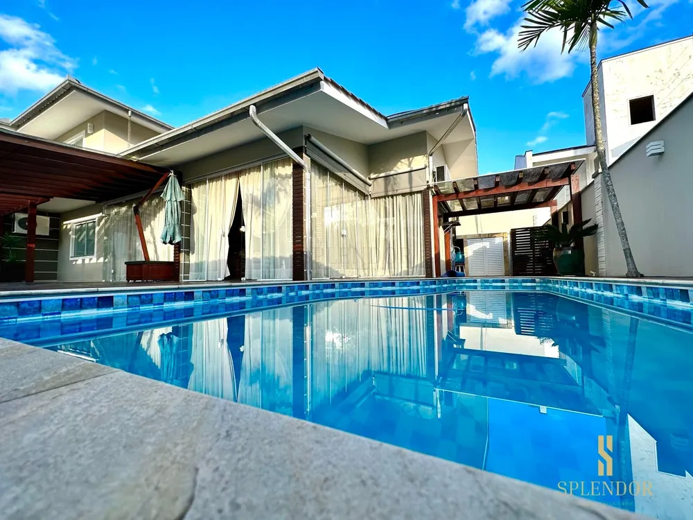 Casa, 3 quartos, 240 m² - Foto 5