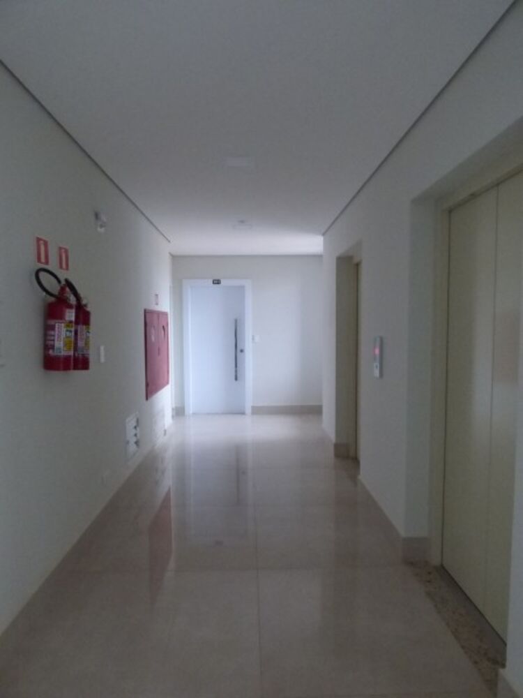 Apartamento, 3 quartos, 129 m² - Foto 2