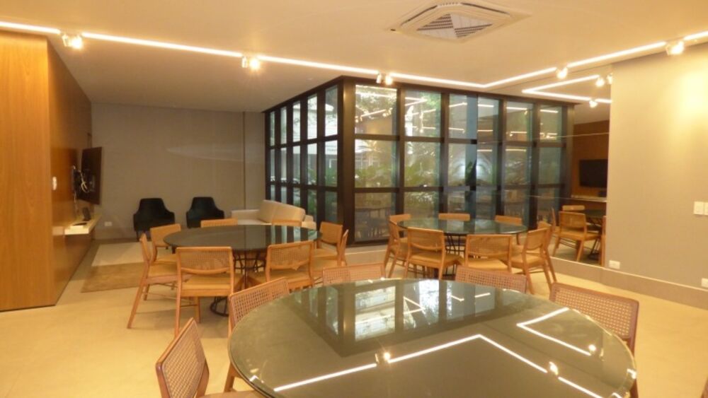 Apartamento à venda com 4 quartos, 194m² - Foto 3