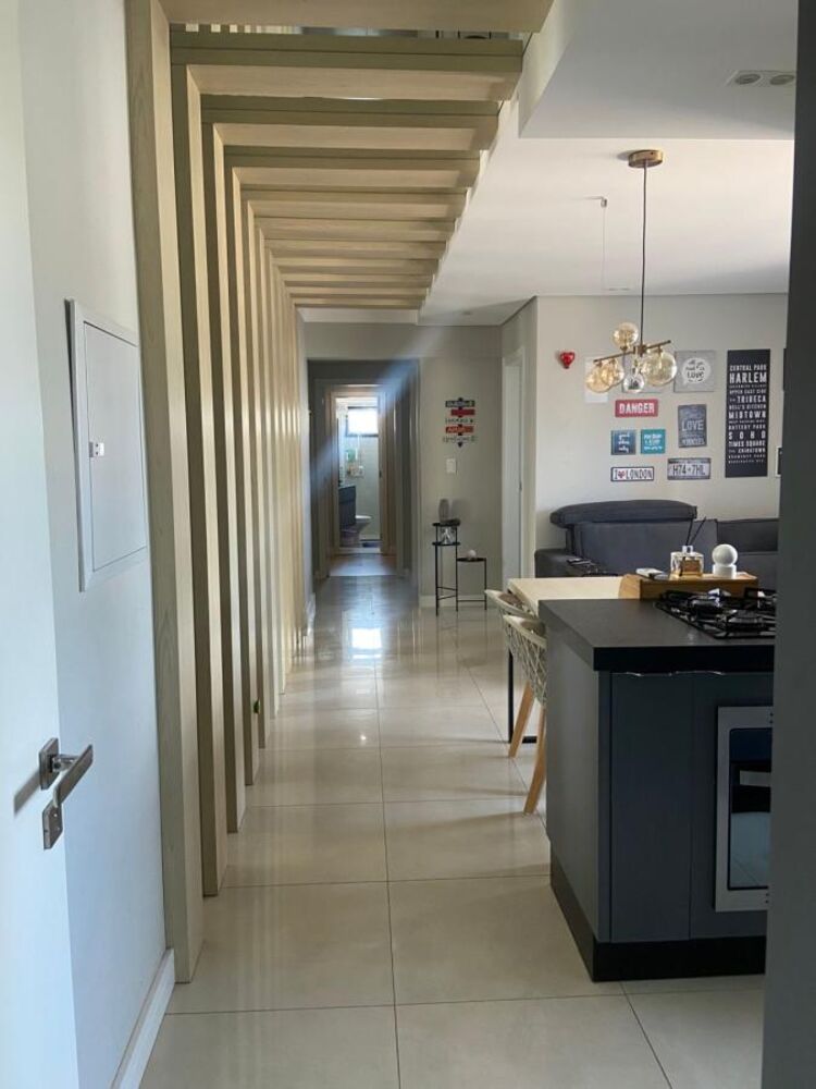 Apartamento à venda com 2 quartos, 60m² - Foto 3