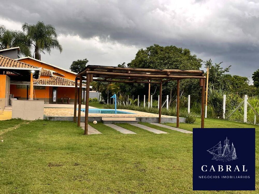 Sítio à venda com 3 quartos, 1800m² - Foto 2