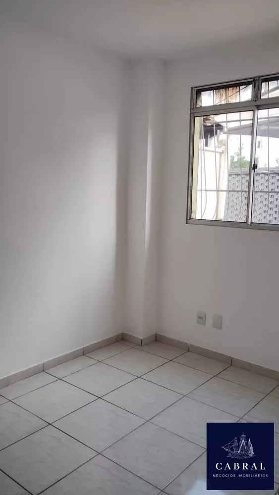 Apartamento à venda com 2 quartos, 67m² - Foto 4