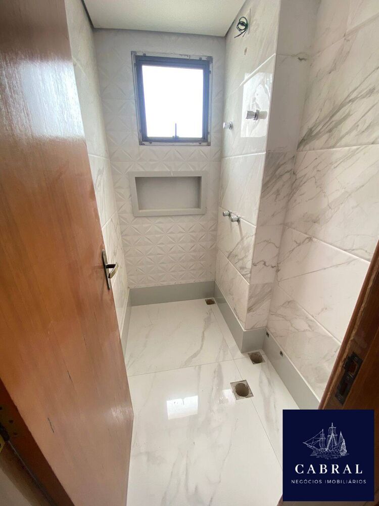 Cobertura, 4 quartos, 240 m² - Foto 3