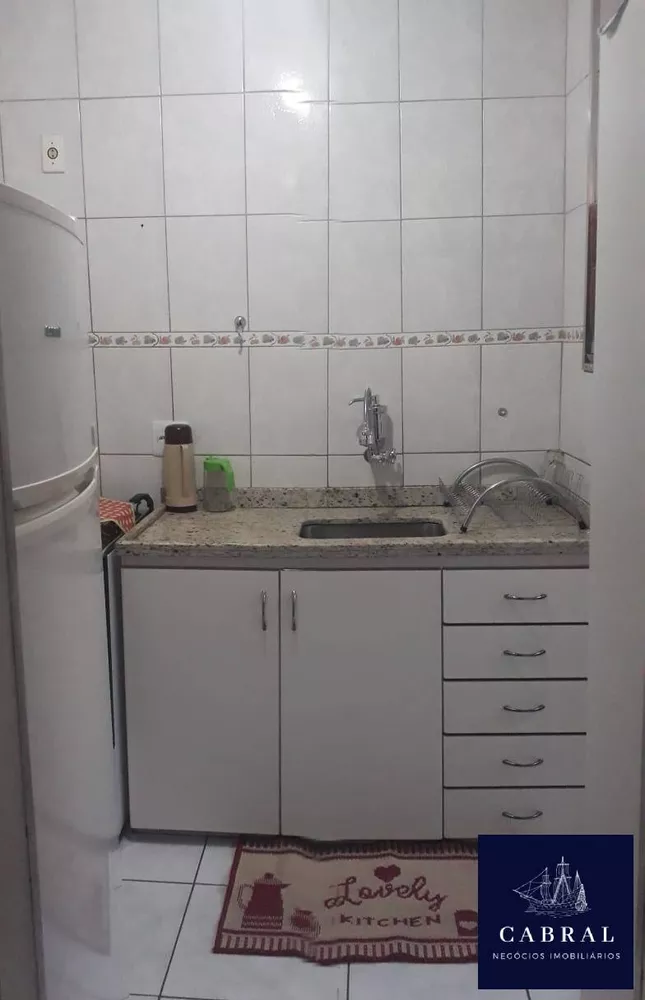 Apartamento à venda com 2 quartos, 42m² - Foto 4