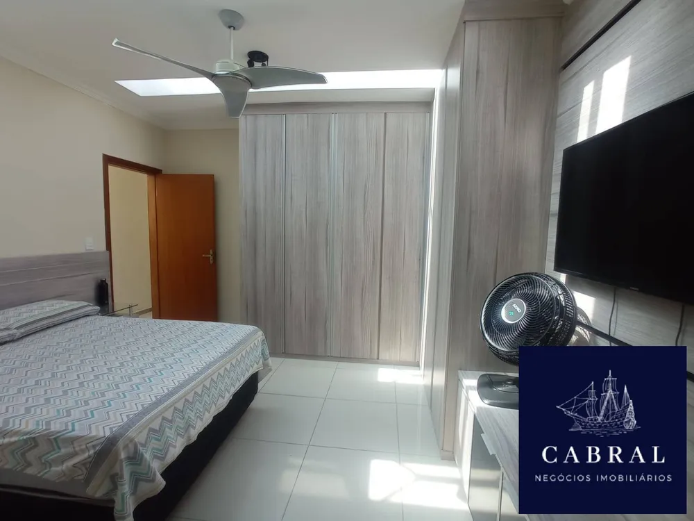 Casa, 3 quartos, 240 m² - Foto 16