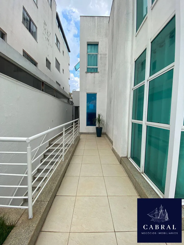 Casa, 4 quartos, 485 m² - Foto 2