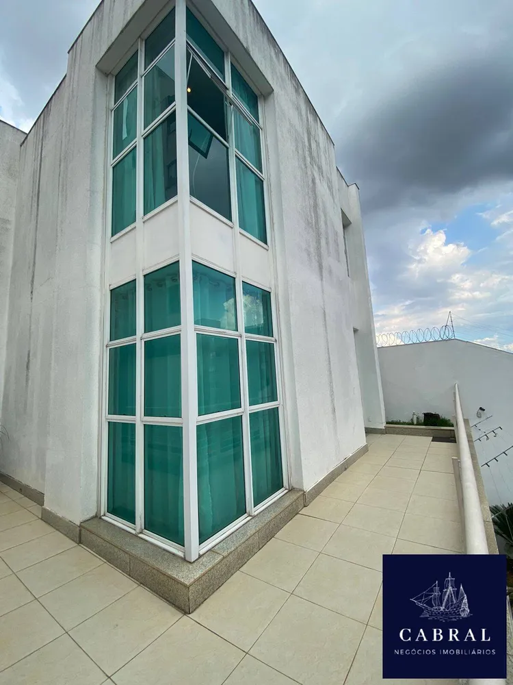 Casa, 4 quartos, 485 m² - Foto 1