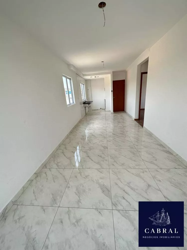 Apartamento à venda com 2 quartos, 70m² - Foto 1