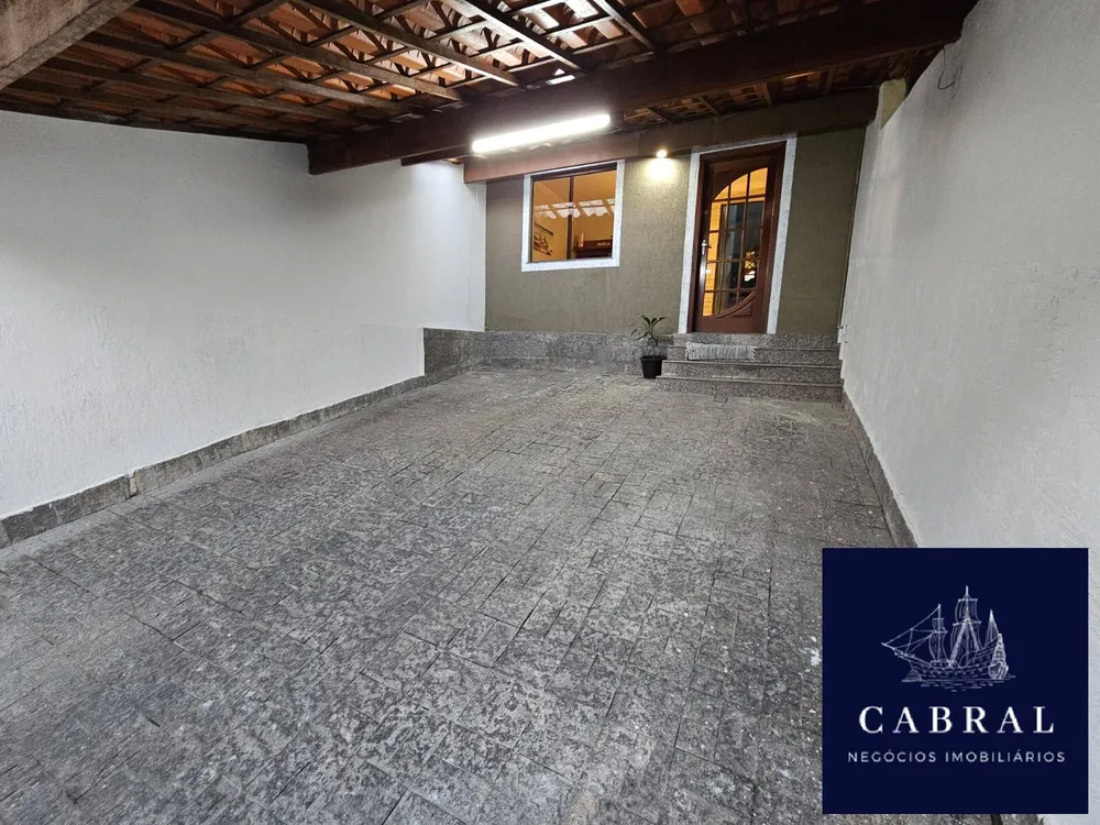 Casa, 3 quartos, 161 m² - Foto 2