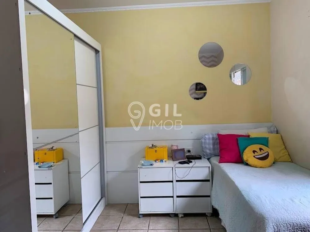Casa, 3 quartos, 250 m² - Foto 11