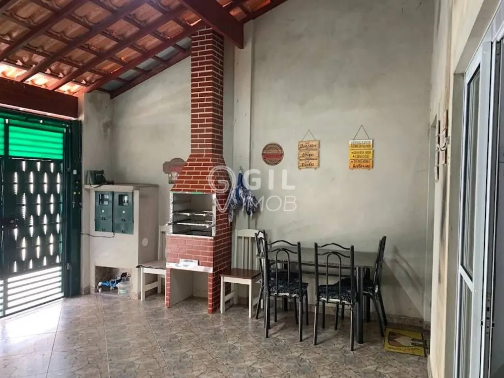 Casa, 3 quartos, 157 m² - Foto 1