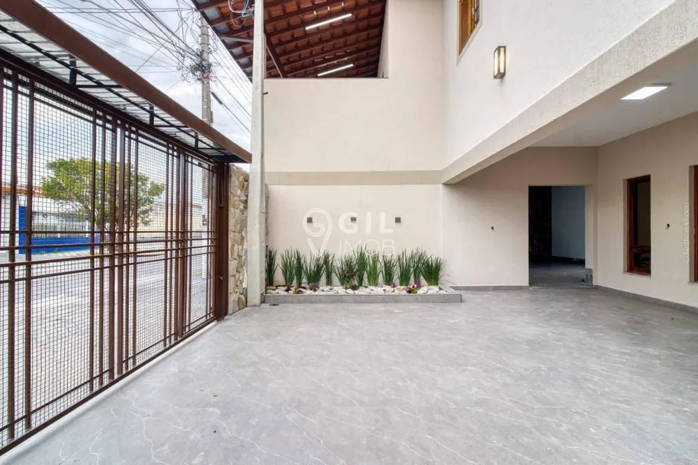 Sobrado, 7 quartos, 358 m² - Foto 1
