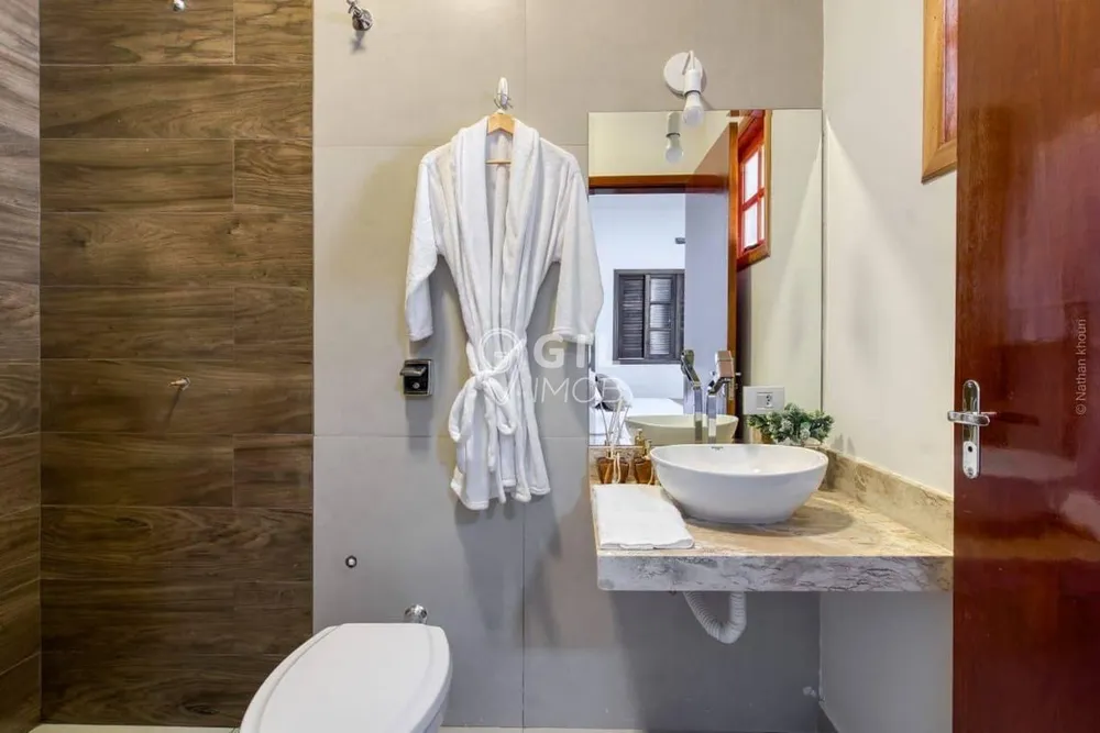Sobrado, 7 quartos, 358 m² - Foto 11