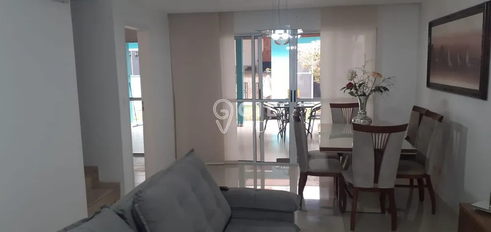 Sobrado, 4 quartos, 130 m² - Foto 1