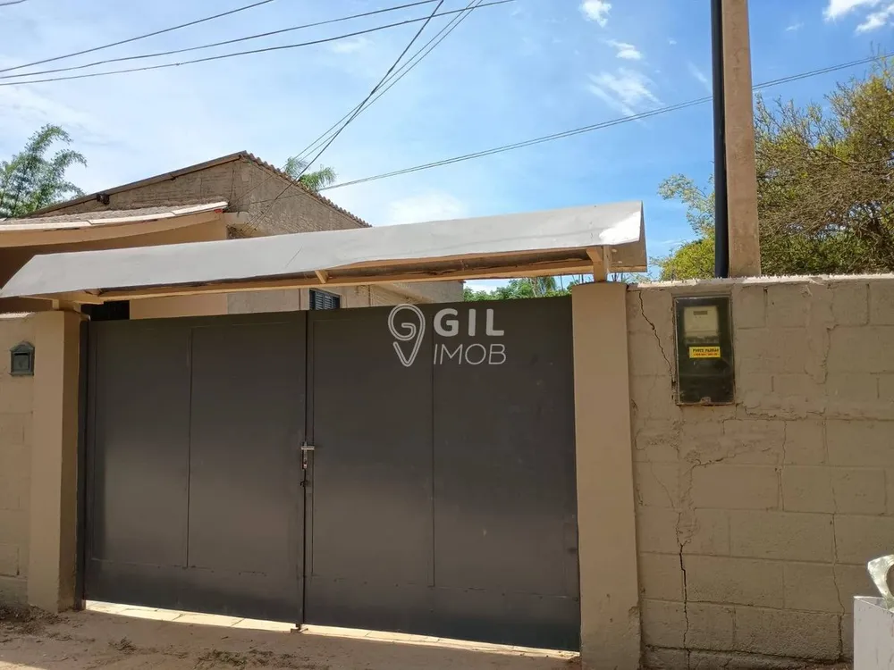 Casa, 2 quartos, 196 m² - Foto 1