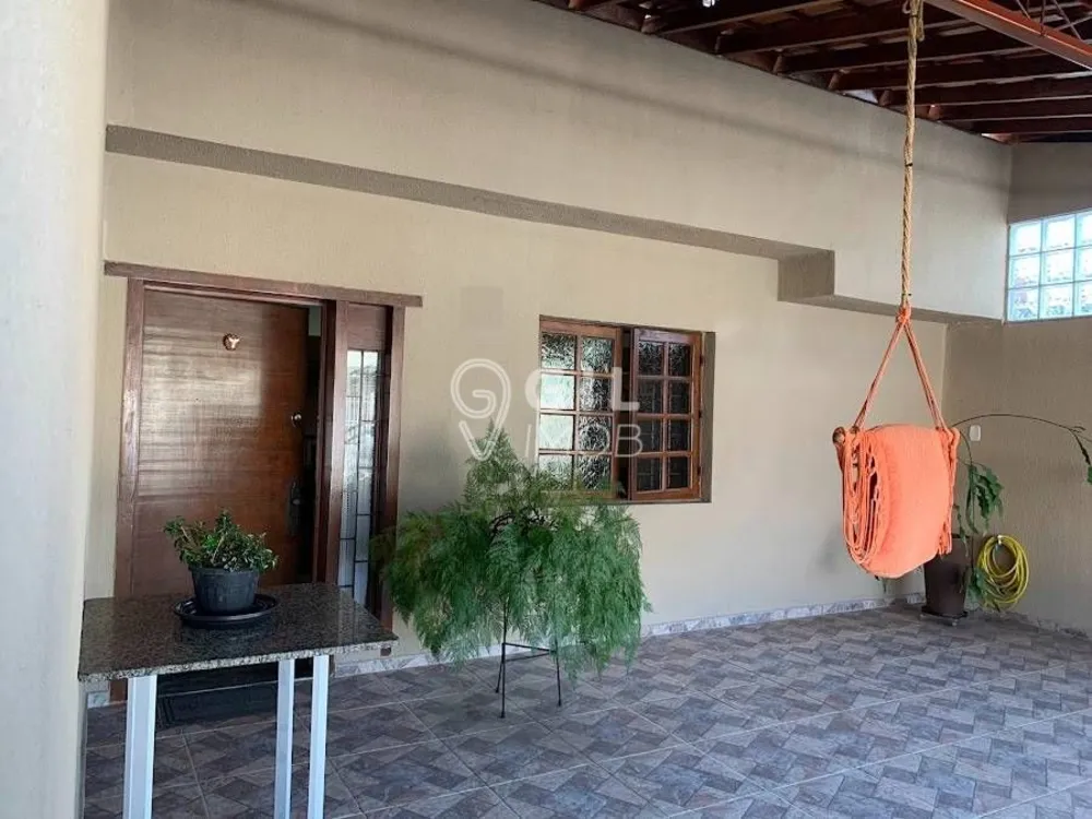 Casa, 2 quartos, 127 m² - Foto 1