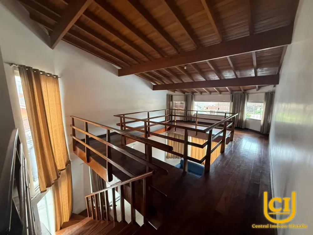 Sobrado, 250 m² - Foto 1