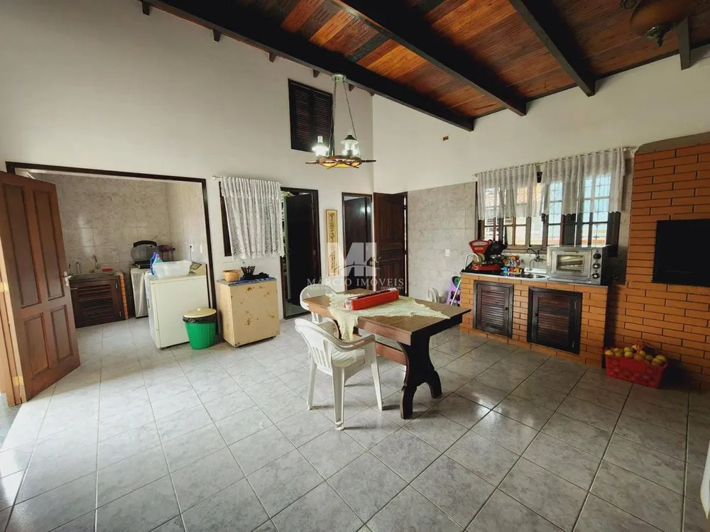 Casa, 4 quartos, 258 m² - Foto 13