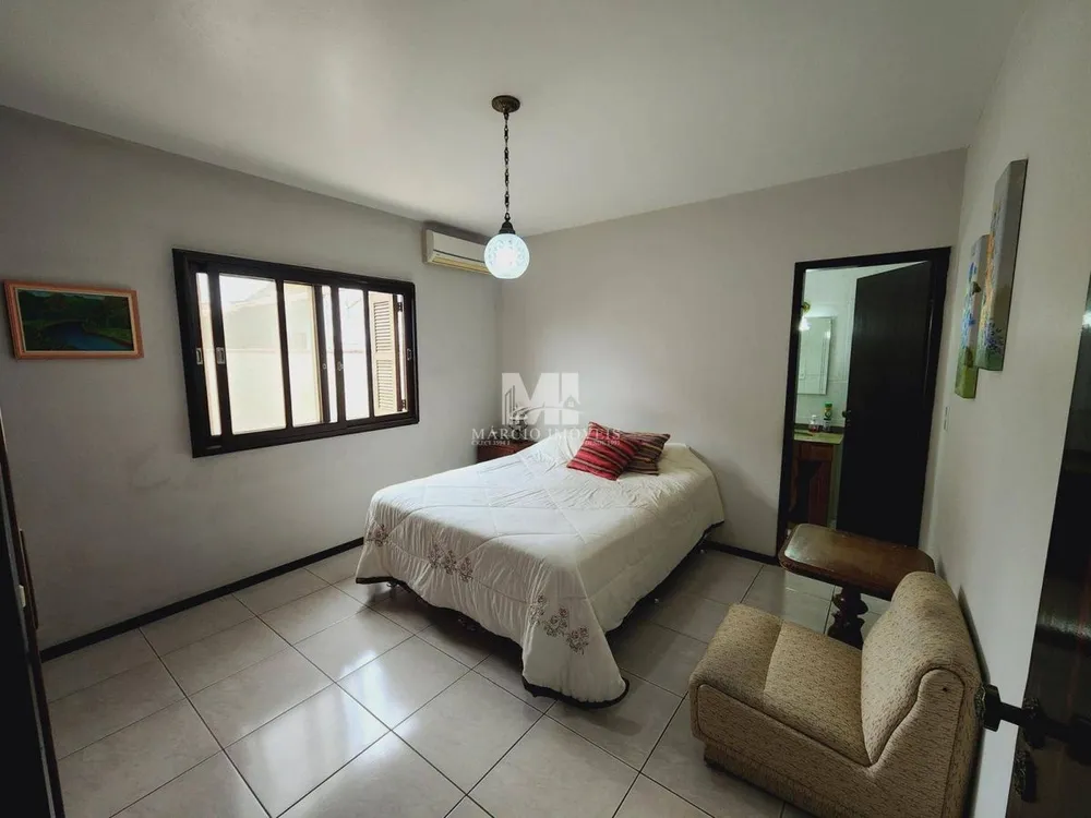 Casa, 4 quartos, 258 m² - Foto 14