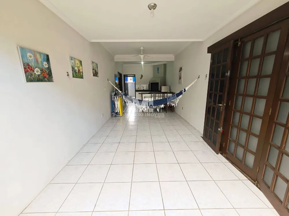 Casa, 4 quartos, 169 m² - Foto 2