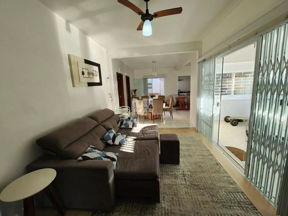 Casa, 4 quartos, 126 m² - Foto 1