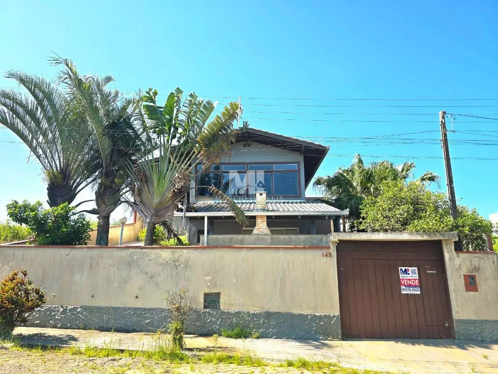 Casa, 3 quartos, 143 m² - Foto 1
