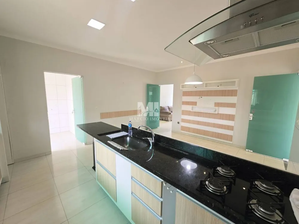 Casa, 4 quartos, 250 m² - Foto 12