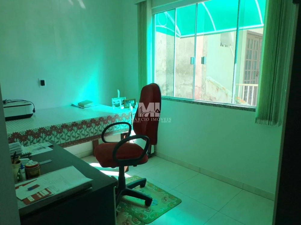 Casa, 4 quartos, 250 m² - Foto 3