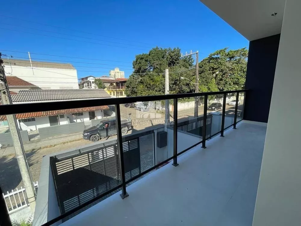 Casa, 3 quartos, 122 m² - Foto 1