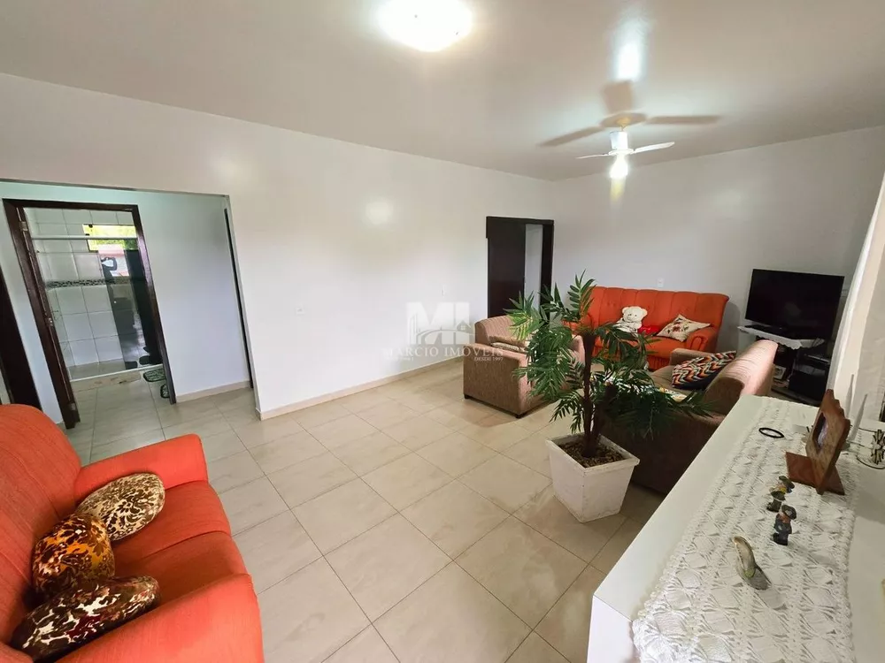 Casa, 4 quartos, 289 m² - Foto 1