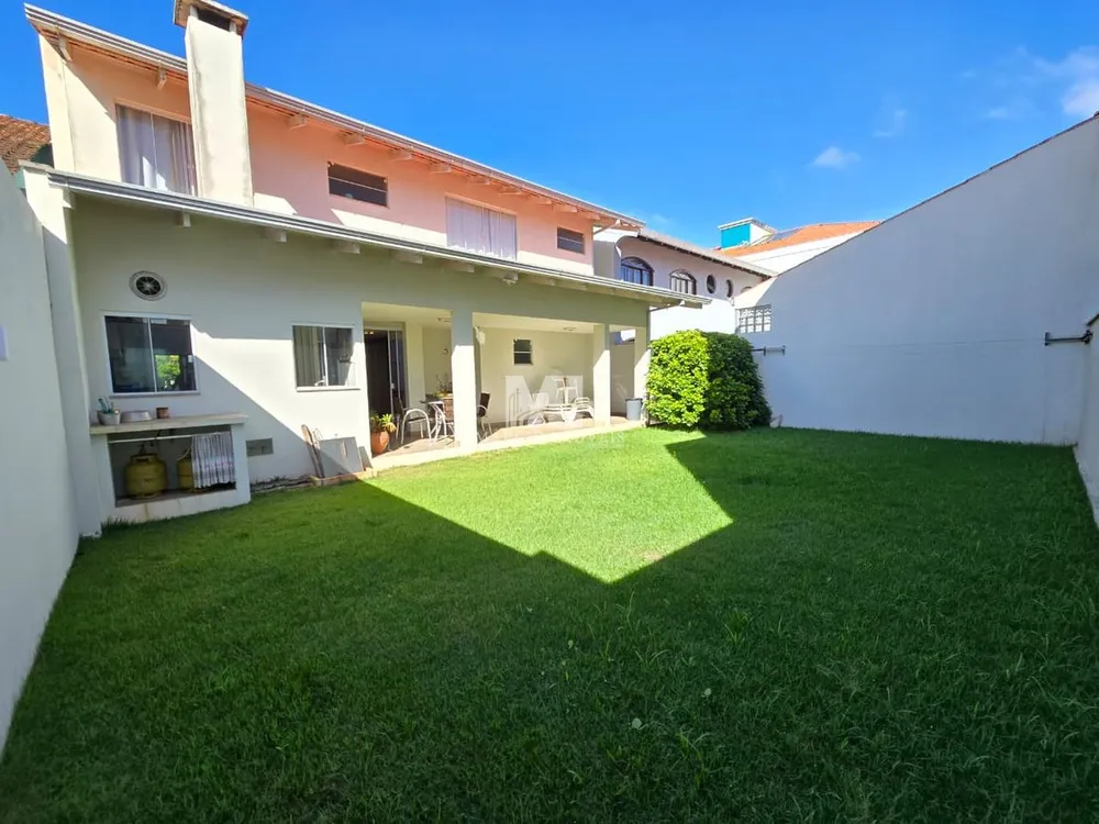 Casa, 5 quartos, 304 m² - Foto 3