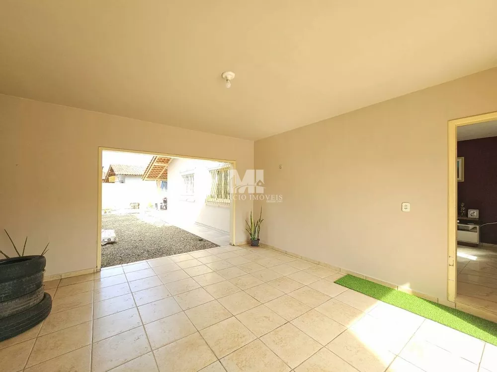Casa, 3 quartos, 134 m² - Foto 1