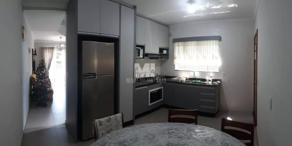Casa, 3 quartos, 154 m² - Foto 2