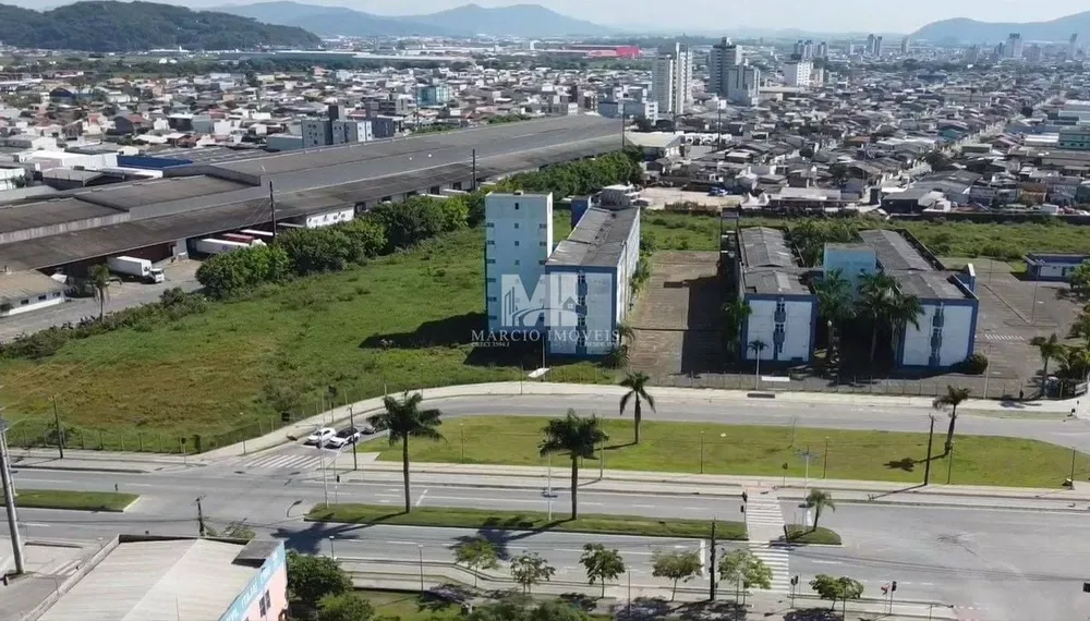 Loja-Salão, 36000 m² - Foto 2