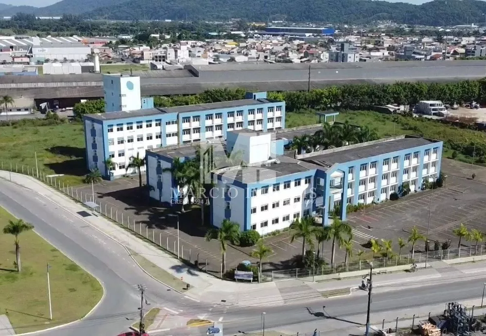 Loja-Salão, 36000 m² - Foto 1