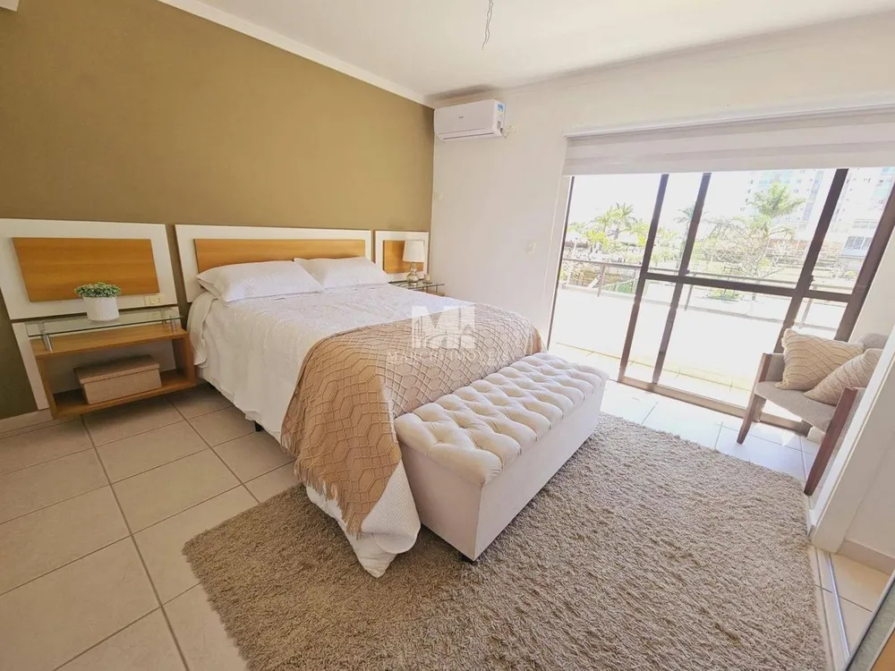 Casa, 4 quartos, 225 m² - Foto 10
