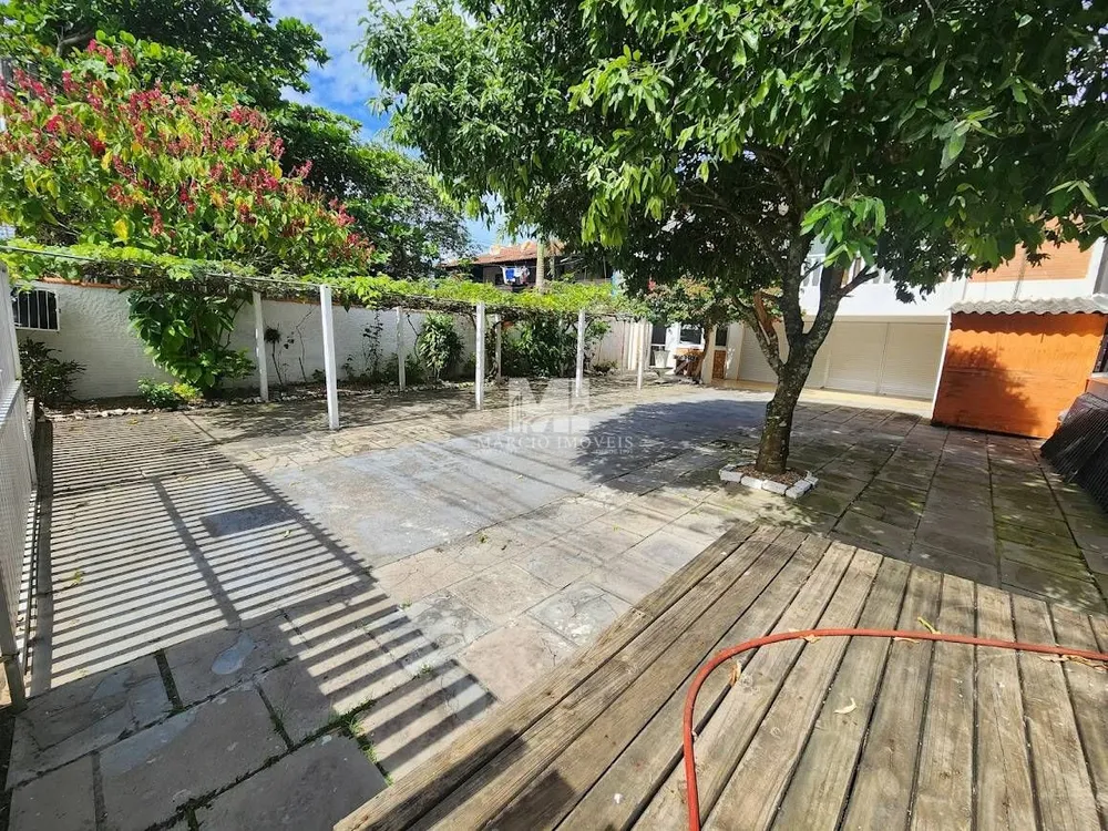 Casa, 4 quartos, 220 m² - Foto 4