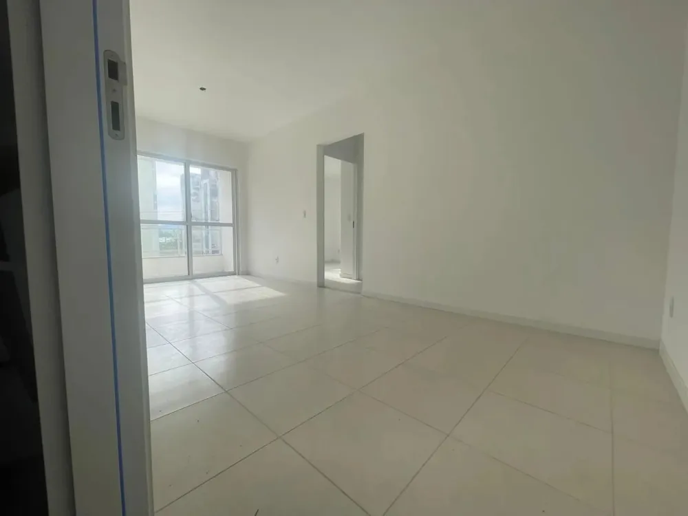 Apartamento, 2 quartos, 58 m² - Foto 2