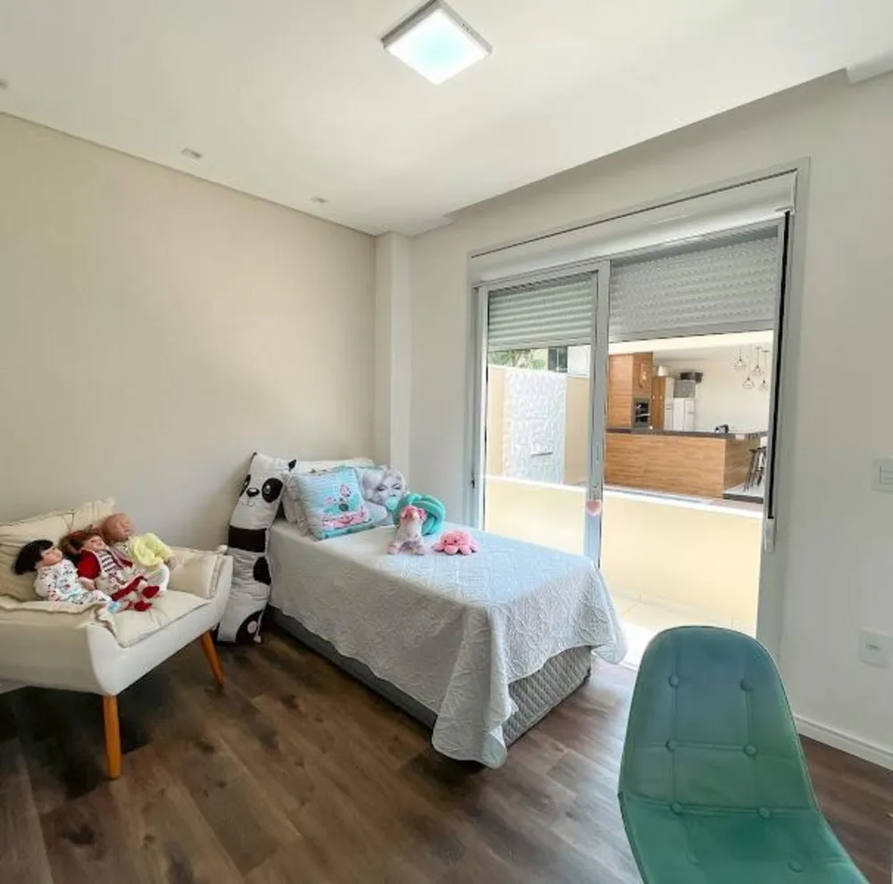 Casa, 3 quartos, 187 m² - Foto 3