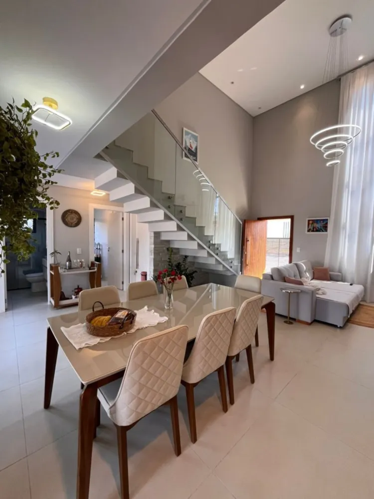 Sobrado, 3 quartos, 157 m² - Foto 1