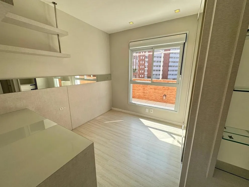 Apartamento, 3 quartos, 111 m² - Foto 1