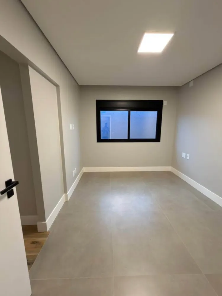 Casa, 3 quartos, 192 m² - Foto 2