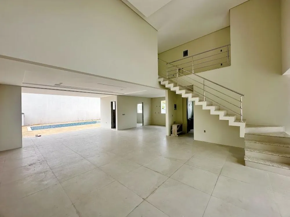 Casa, 4 quartos, 275 m² - Foto 3