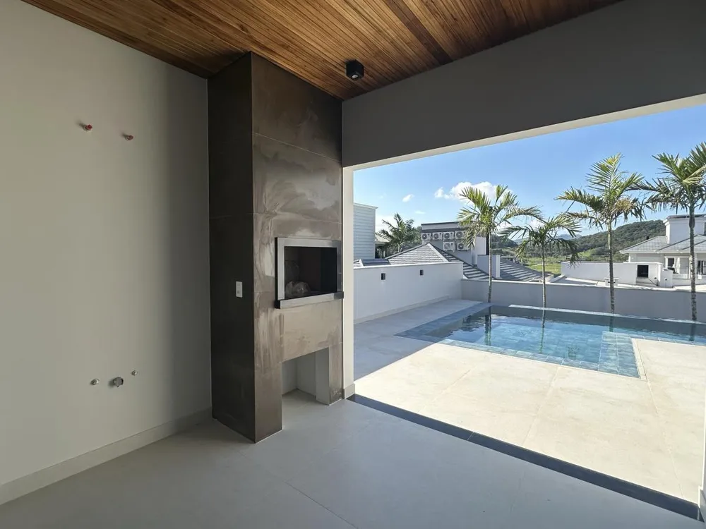 Casa, 3 quartos, 173 m² - Foto 1