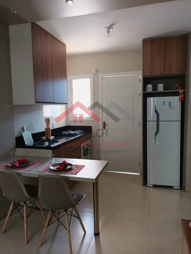 Casa, 2 quartos, 40 m² - Foto 2