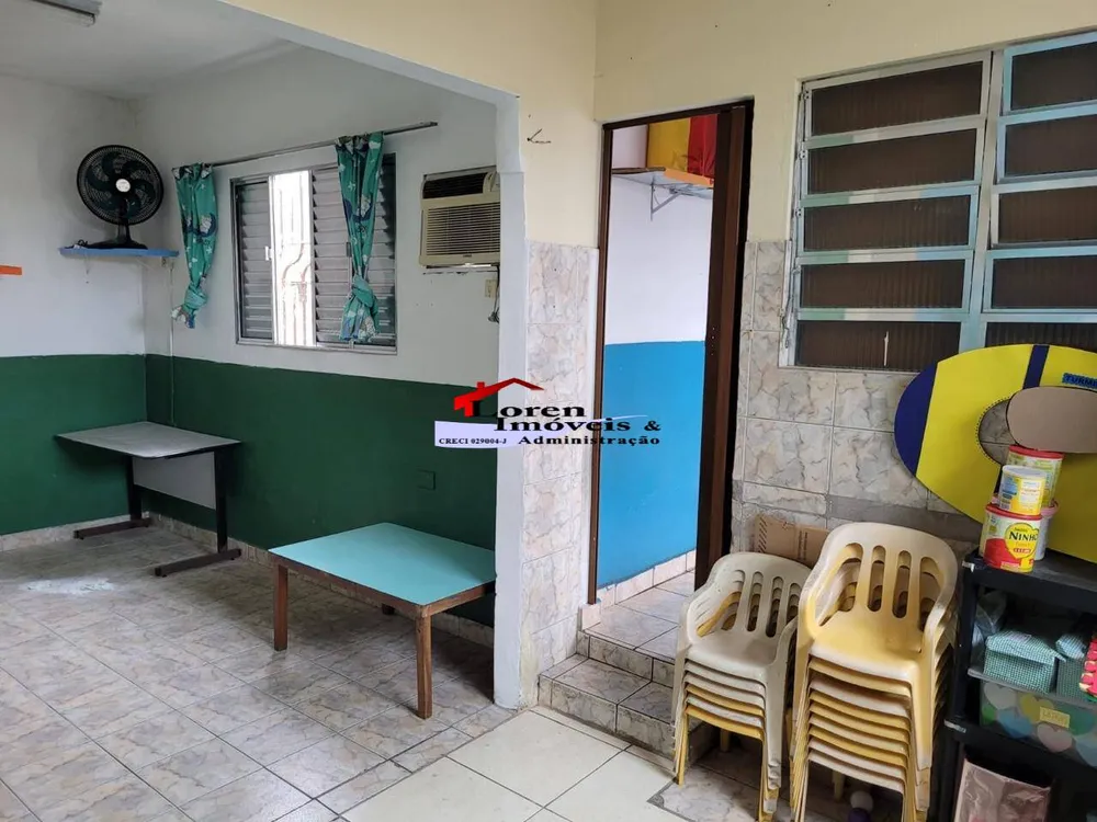 Casa, 5 quartos, 150 m² - Foto 1