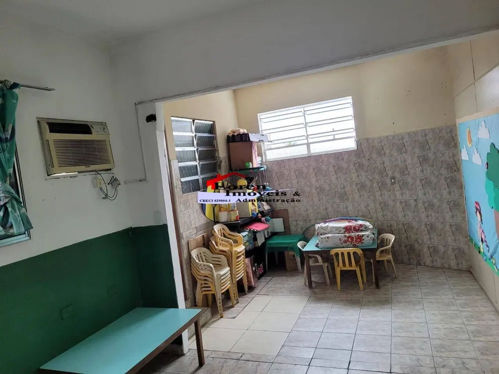 Casa, 5 quartos, 150 m² - Foto 3