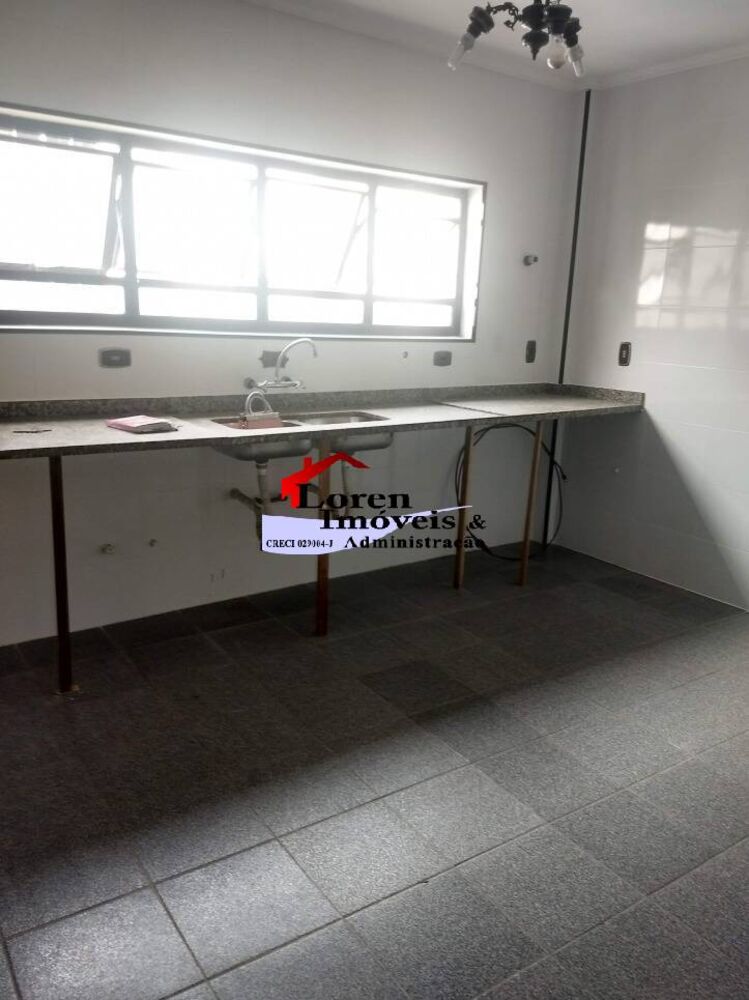 Apartamento, 3 quartos, 220 m² - Foto 2