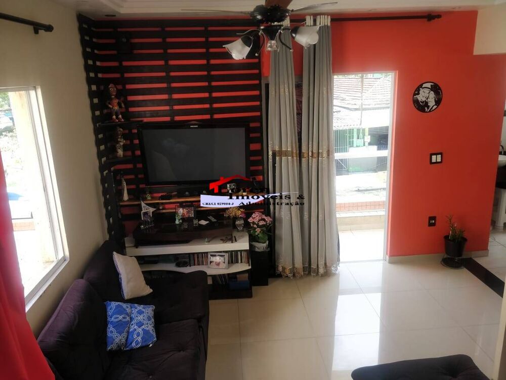 Sobrado à venda com 2 quartos, 90m² - Foto 1