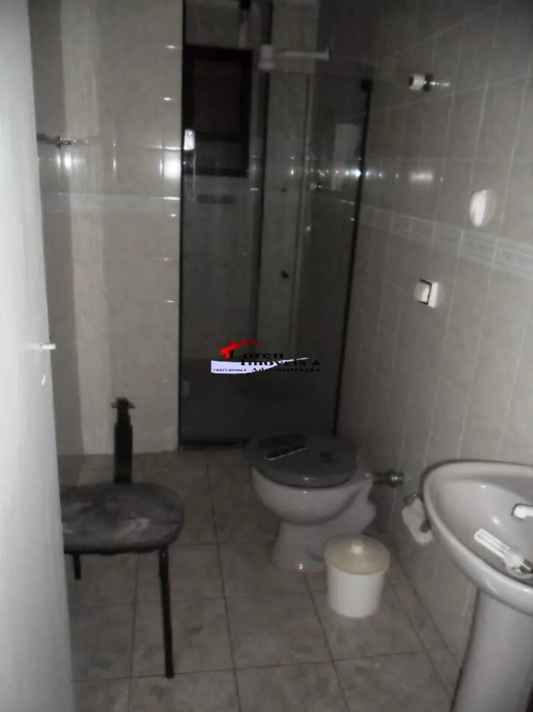 Apartamento à venda com 2 quartos, 70m² - Foto 11